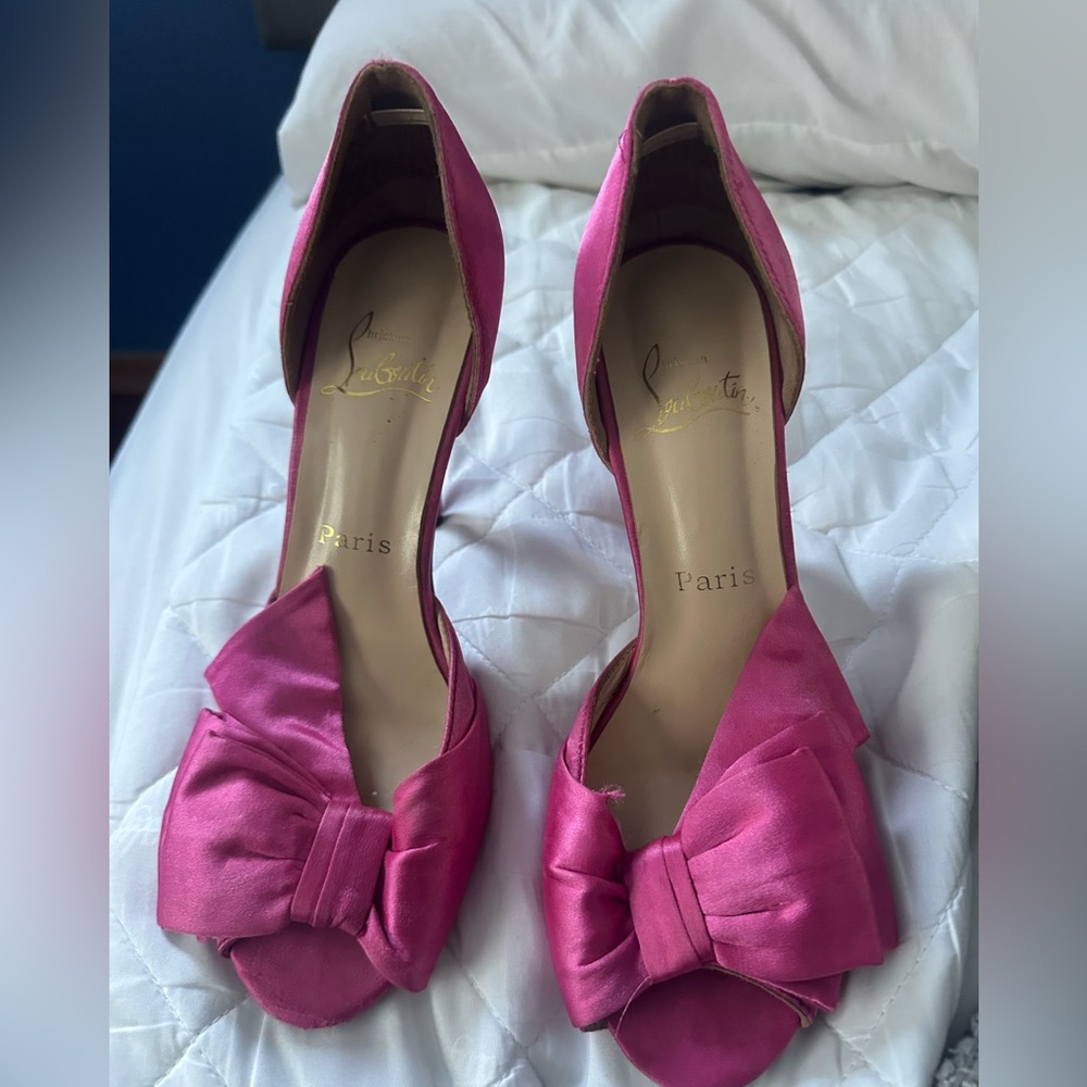 Women’s Christian  louboutin heels size 39 (US 8) - Picture 4 of 11